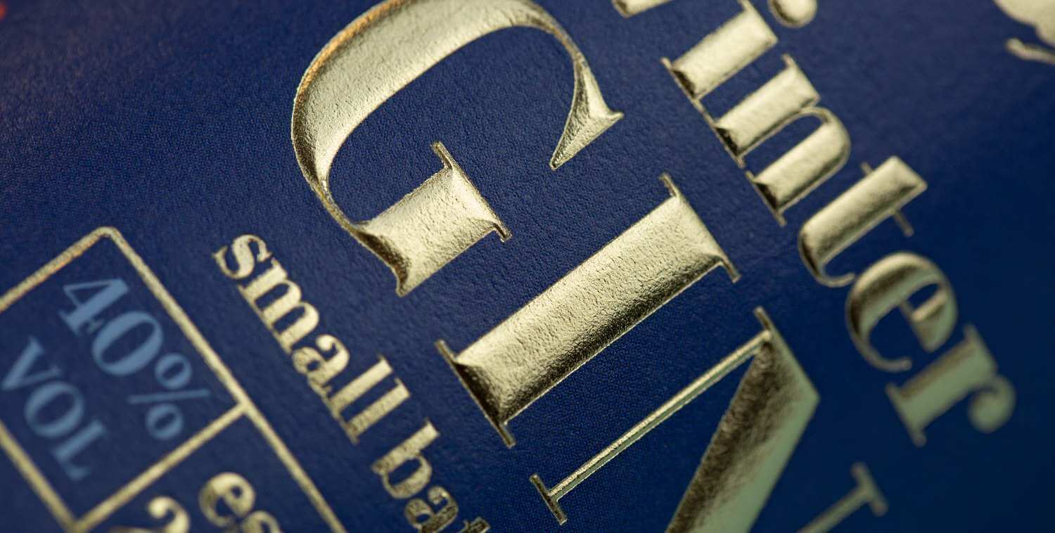 Etichette-gin-natalizie-stampa-caldo-rilievo